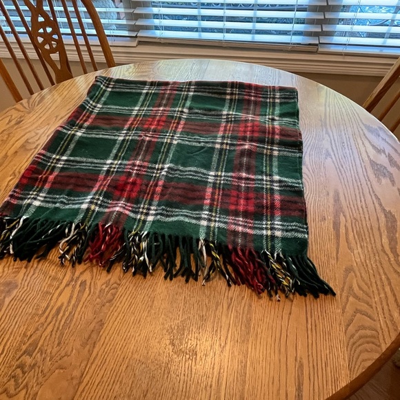 Troy Green Tartan Plaid Wool Stadium Bed Blanket Lap Throw 50”x 56” Fringed USA - Picture 1 of 9